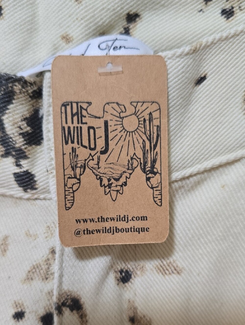 Cow Spot-Print Wide Leg Jeans - Picture 3 of 4